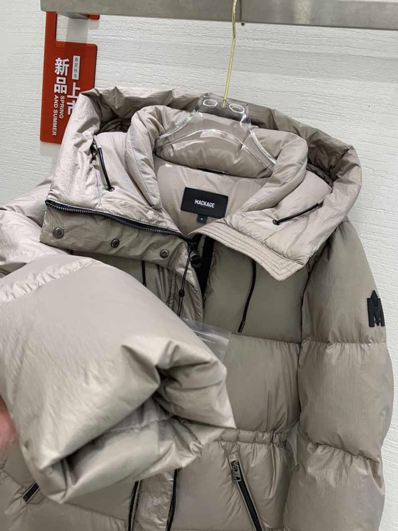 MACKAGE